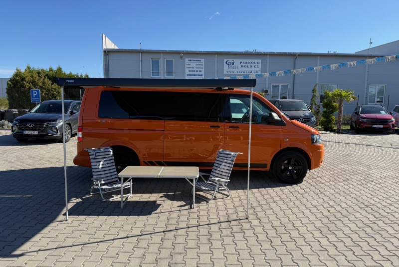 Ponuka vozidiel / Volkswagen T5 Transporter Long 2.0 TDI - video Ponuka vozidiel / Volkswagen T5 Transporter Long 2.0 TDI - video