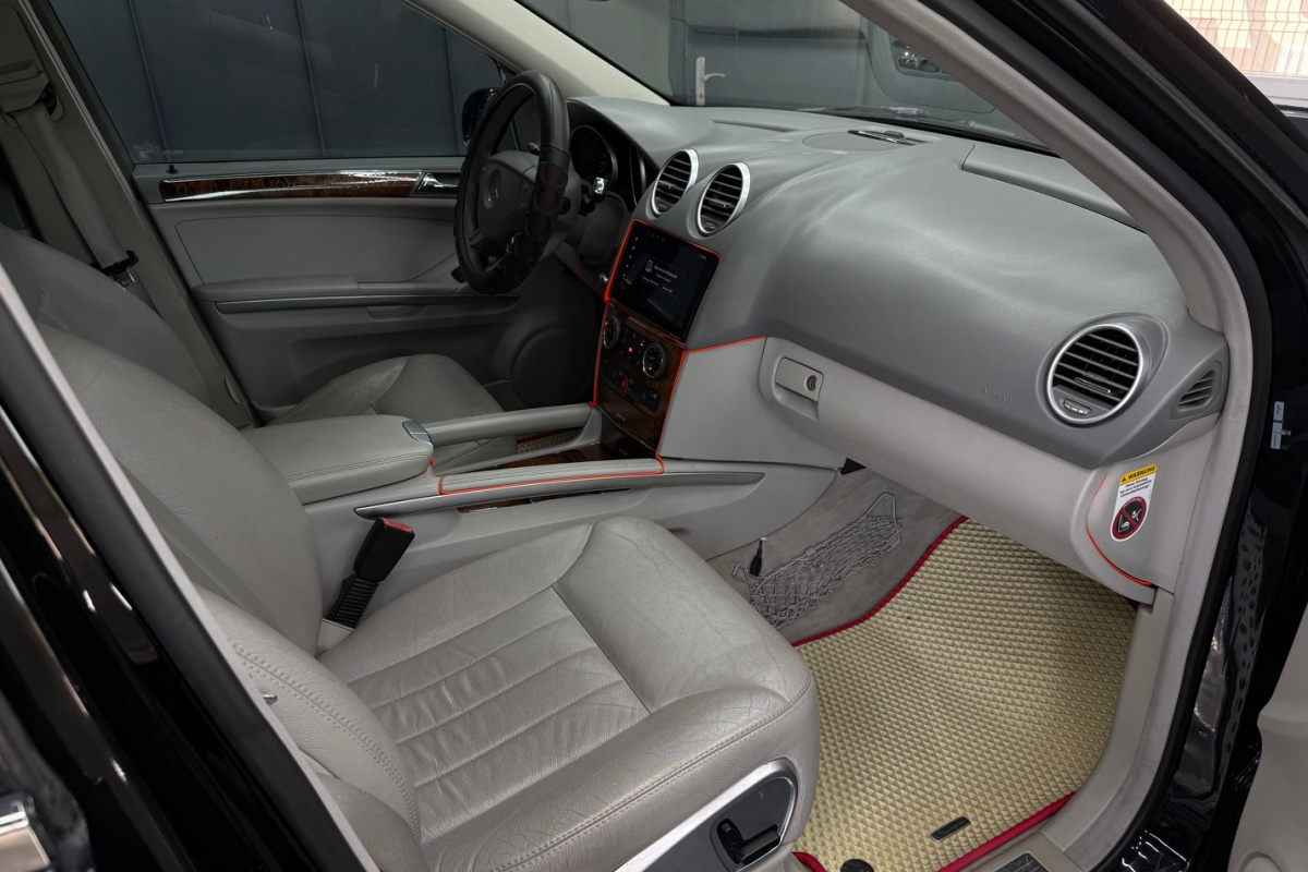 Ponuka vozidiel / Mercedes-Benz ML 280 CDI - video Ponuka vozidiel / Mercedes-Benz ML 280 CDI - video