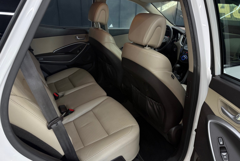 Ponuka vozidiel / Hyundai Santa Fe 2.2 CRDi VGT 4x4 Premium A/T - video Ponuka vozidiel / Hyundai Santa Fe 2.2 CRDi VGT 4x4 Premium A/T - video