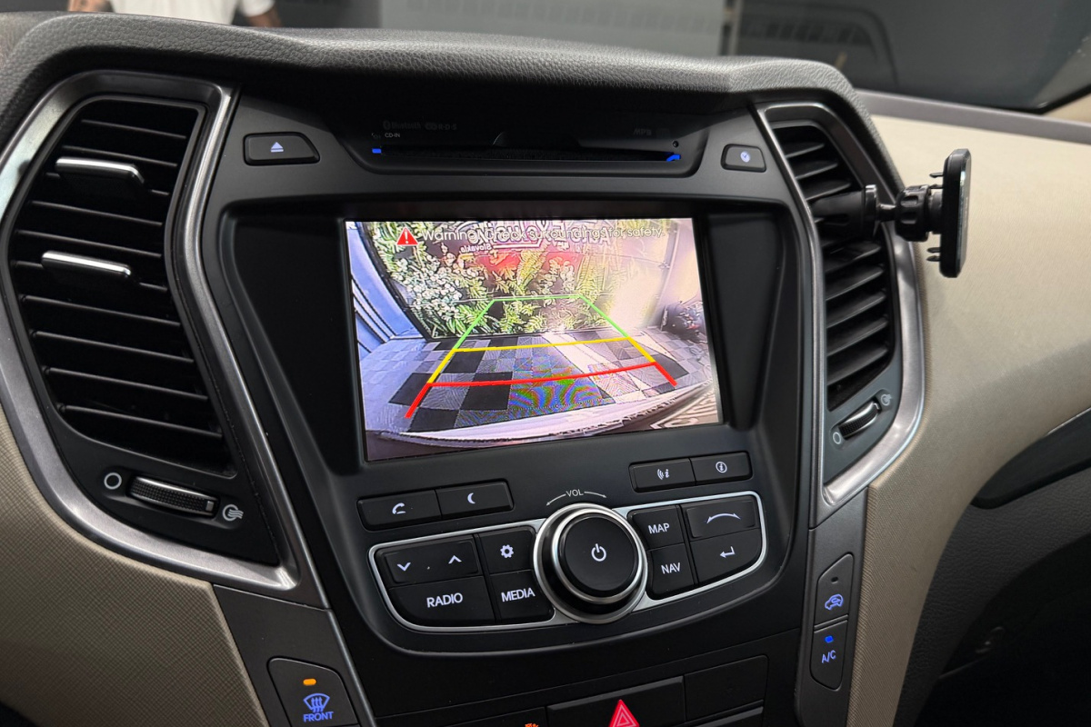 Ponuka vozidiel / Hyundai Santa Fe 2.2 CRDi VGT 4x4 Premium A/T - video Ponuka vozidiel / Hyundai Santa Fe 2.2 CRDi VGT 4x4 Premium A/T - video