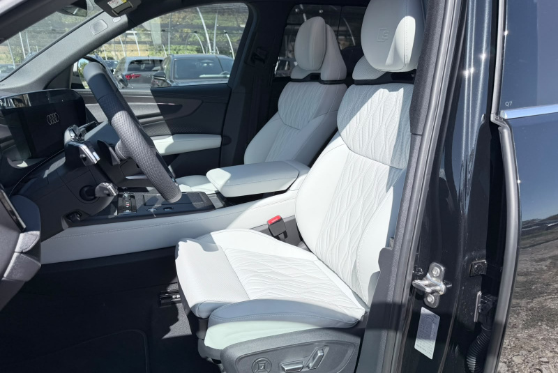 Ponuka vozidiel / Audi Q7 3.0 TDI S-Line quattro Signature Edition - video Ponuka vozidiel / Audi Q7 3.0 TDI S-Line quattro Signature Edition - video
