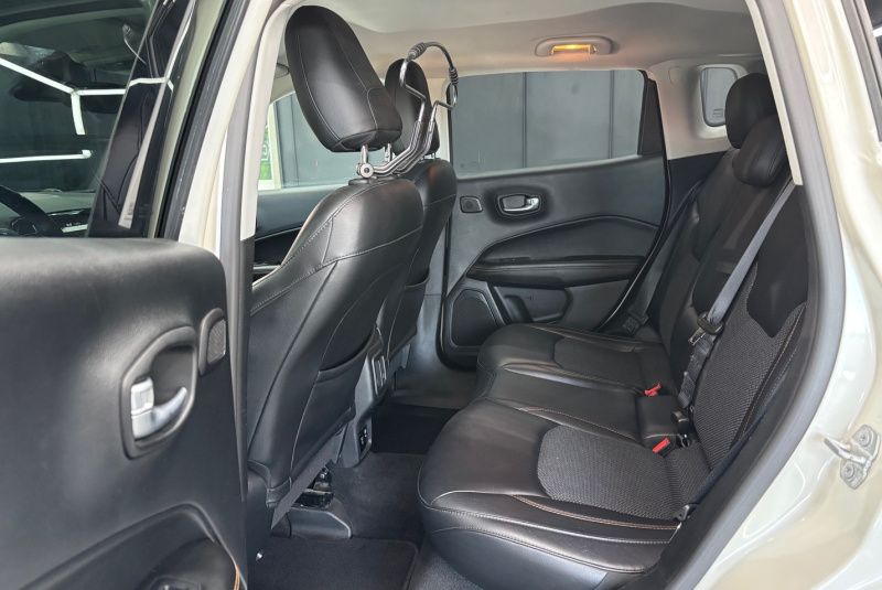 Ponuka vozidiel / Jeep Compass 2.0L MJet 140 4WD Limited A/T - video Ponuka vozidiel / Jeep Compass 2.0L MJet 140 4WD Limited A/T - video