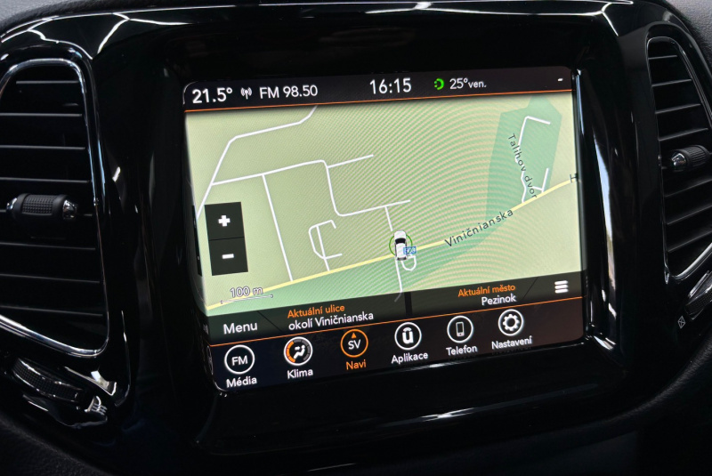 Ponuka vozidiel / Jeep Compass 2.0L MJet 140 4WD Limited A/T - video Ponuka vozidiel / Jeep Compass 2.0L MJet 140 4WD Limited A/T - video