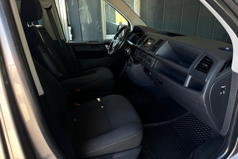 Ponuka vozidiel / Volkswagen Caravelle T6 Long 2.0 TDi Comfortline - video Ponuka vozidiel / Volkswagen Caravelle T6 Long 2.0 TDi Comfortline - video