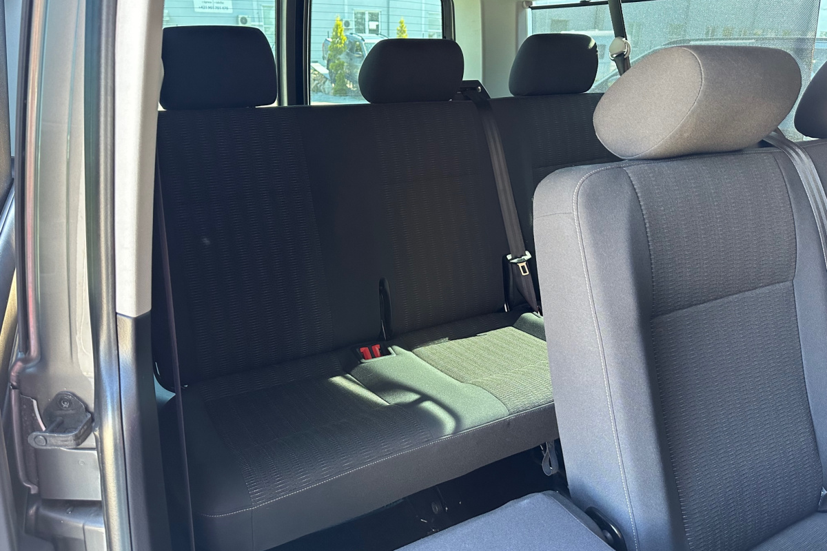 Ponuka vozidiel / Volkswagen Caravelle T6 Long 2.0 TDi Comfortline - video Ponuka vozidiel / Volkswagen Caravelle T6 Long 2.0 TDi Comfortline - video