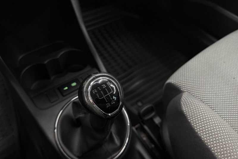 Ponuka vozidiel / Škoda Fabia Combi 1.2 HTP 12V Elegance - video Ponuka vozidiel / Škoda Fabia Combi 1.2 HTP 12V Elegance - video