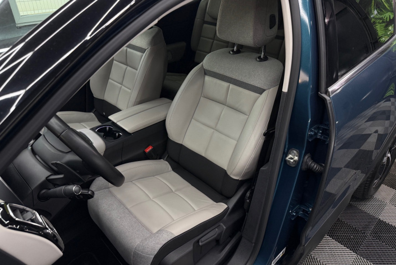 Ponuka vozidiel / Citroën C5 Aircross 1.5 BlueHDi 130 S S SHINE AUTOMAT - video Ponuka vozidiel / Citroën C5 Aircross 1.5 BlueHDi 130 S S SHINE AUTOMAT - video