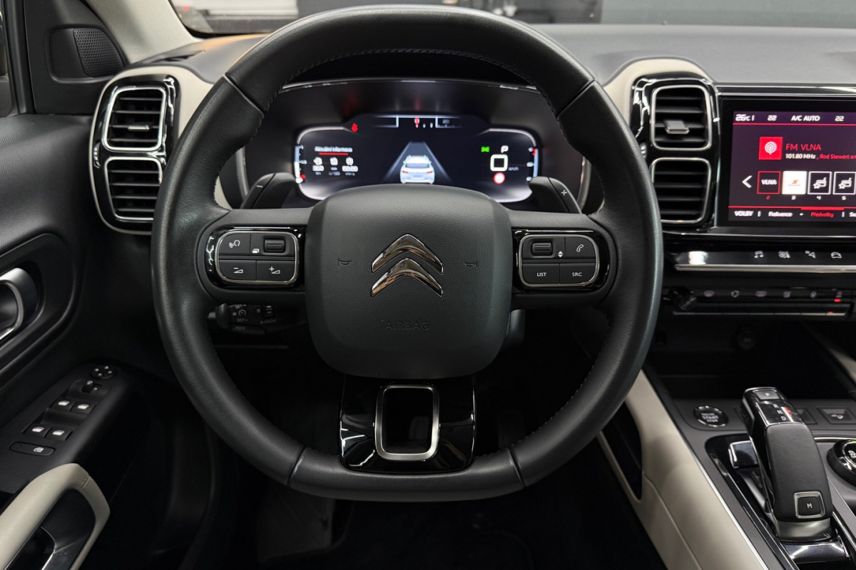 Ponuka vozidiel / Citroën C5 Aircross 1.5 BlueHDi 130 S S SHINE AUTOMAT - video Ponuka vozidiel / Citroën C5 Aircross 1.5 BlueHDi 130 S S SHINE AUTOMAT - video