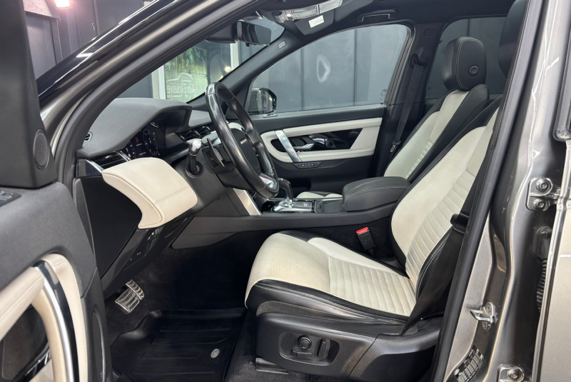 Ponuka vozidiel / Land Rover Discovery Sport 2.0D SD4 R-Dynamic SE AWD A/T - video Ponuka vozidiel / Land Rover Discovery Sport 2.0D SD4 R-Dynamic SE AWD A/T - video