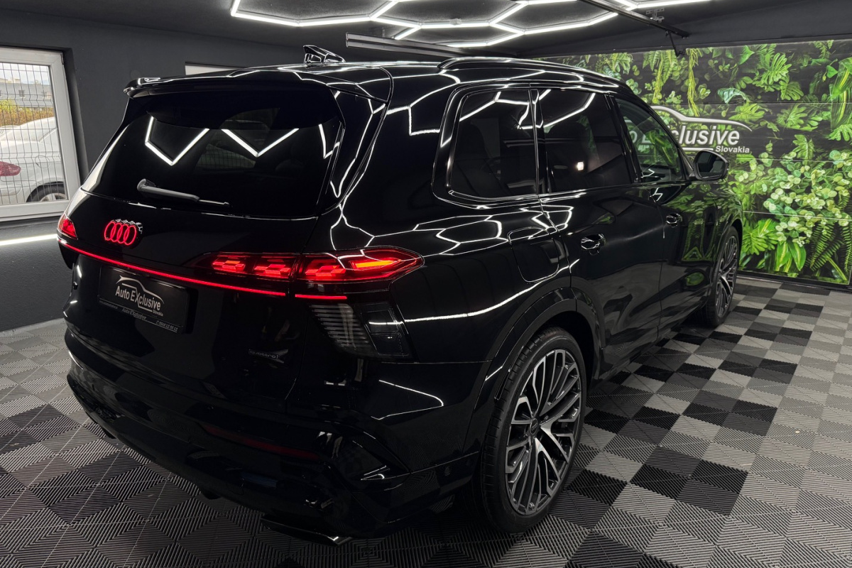 Ponuka vozidiel / Audi Q7 3.0 TDI S-Line quattro Signature Edition - video Ponuka vozidiel / Audi Q7 3.0 TDI S-Line quattro Signature Edition - video