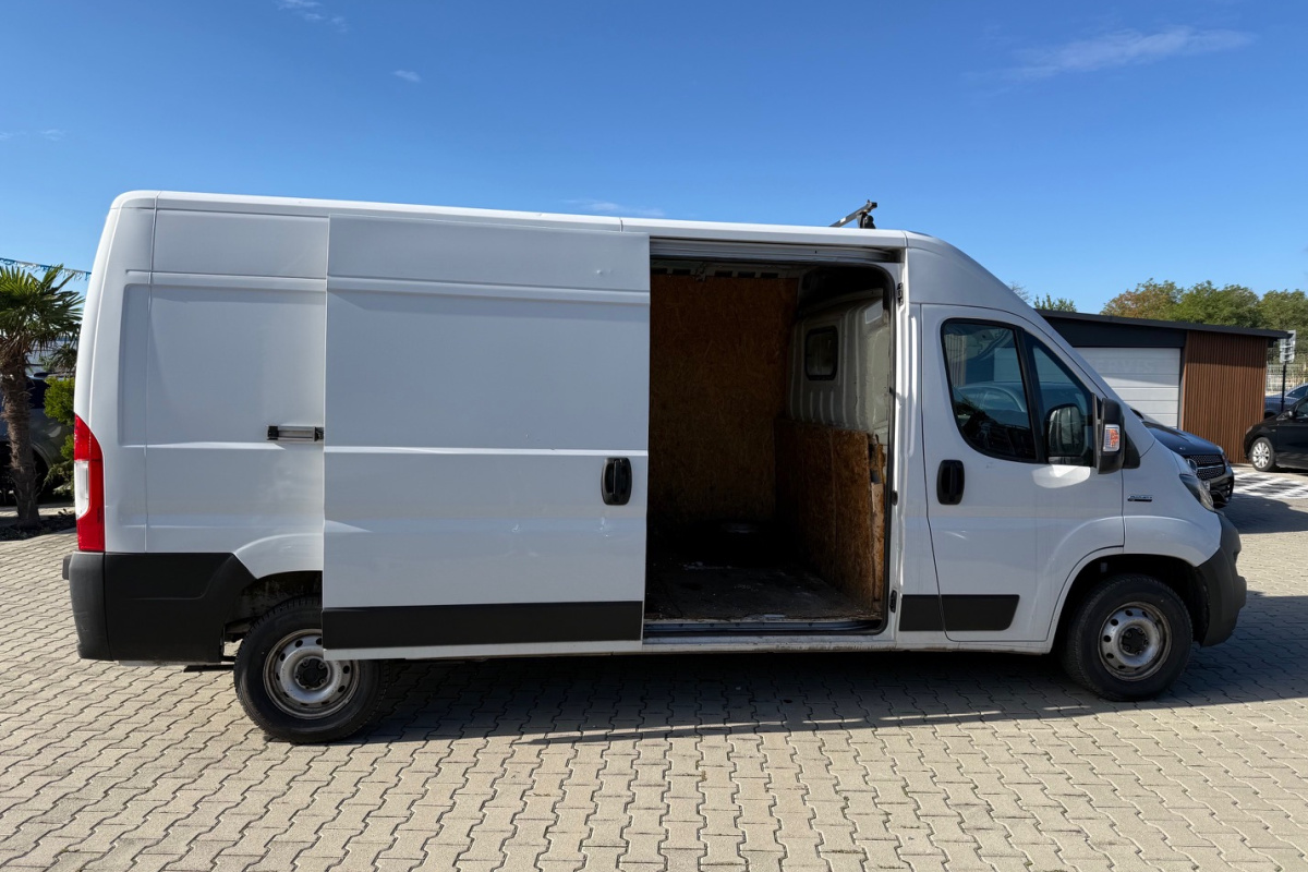 Ponuka vozidiel / Fiat Ducato 2.2 MultiJet SCR 140 L3 35 MAXI - video Ponuka vozidiel / Fiat Ducato 2.2 MultiJet SCR 140 L3 35 MAXI - video
