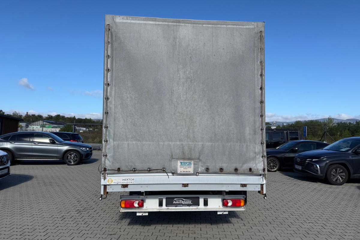 Ponuka vozidiel / Peugeot Boxer 2.0 BlueHDi 160k 335 L3 - video Ponuka vozidiel / Peugeot Boxer 2.0 BlueHDi 160k 335 L3 - video