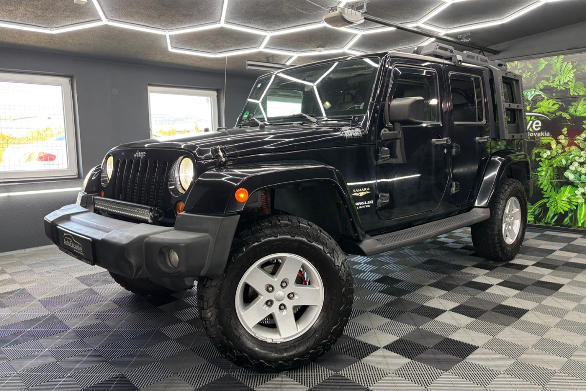 Ponuka vozidiel / Jeep Wrangler 2.8 CRD SAHARA LIMITED A/T - video Ponuka vozidiel / Jeep Wrangler 2.8 CRD SAHARA LIMITED A/T - video