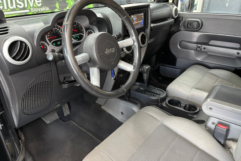 Ponuka vozidiel / Jeep Wrangler 2.8 CRD SAHARA LIMITED A/T - video Ponuka vozidiel / Jeep Wrangler 2.8 CRD SAHARA LIMITED A/T - video