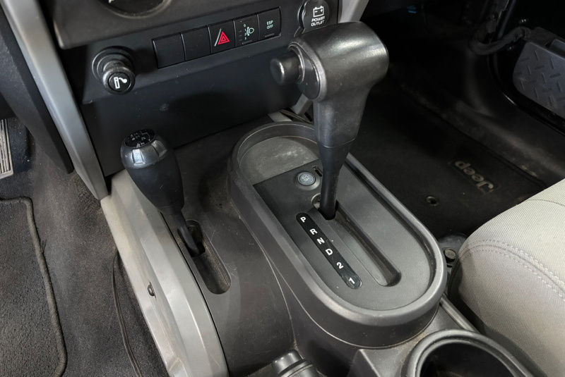 Ponuka vozidiel / Jeep Wrangler 2.8 CRD SAHARA LIMITED A/T - video Ponuka vozidiel / Jeep Wrangler 2.8 CRD SAHARA LIMITED A/T - video