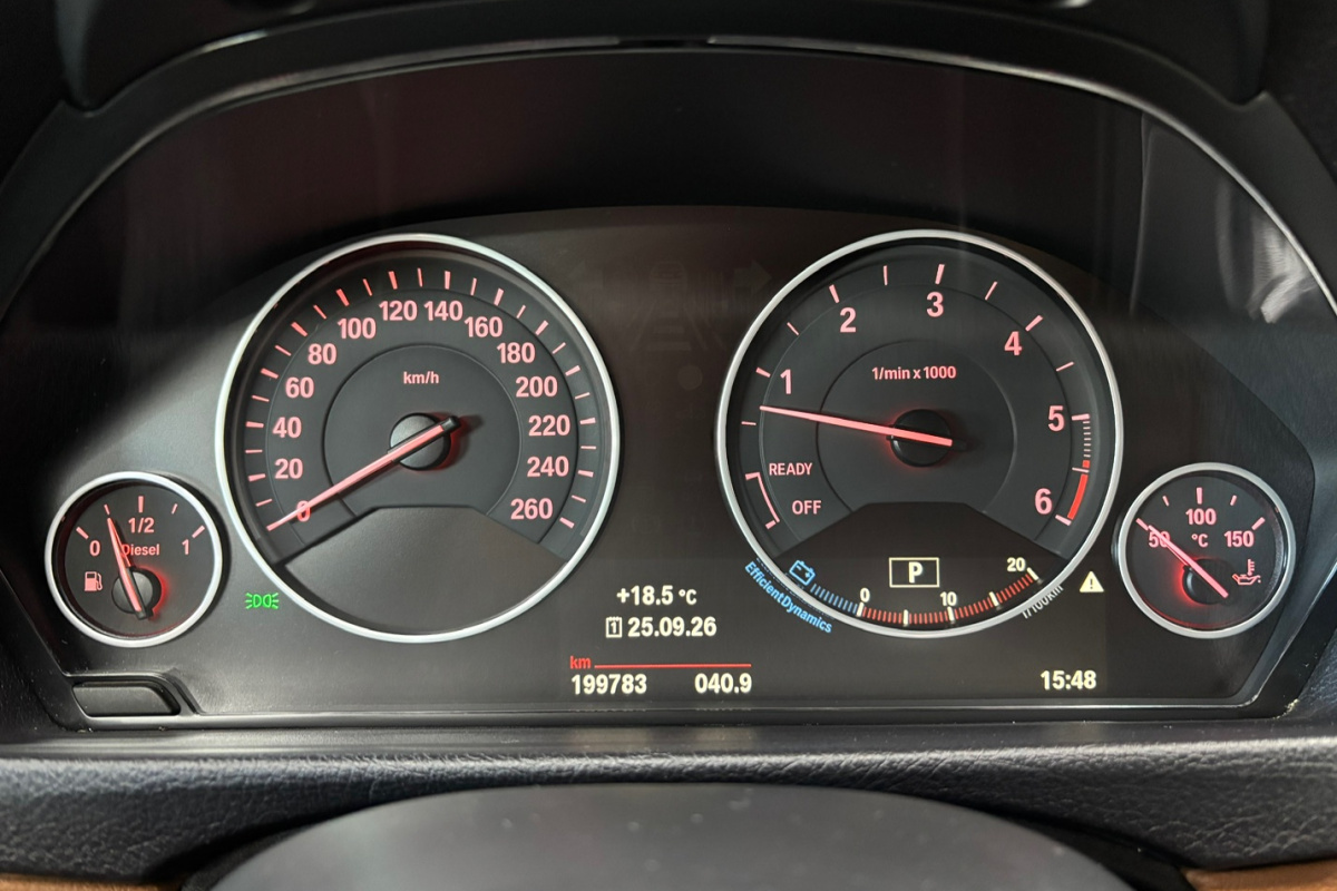 Ponuka vozidiel / BMW Rad 3 GT 330d xDrive Luxury Line - video Ponuka vozidiel / BMW Rad 3 GT 330d xDrive Luxury Line - video