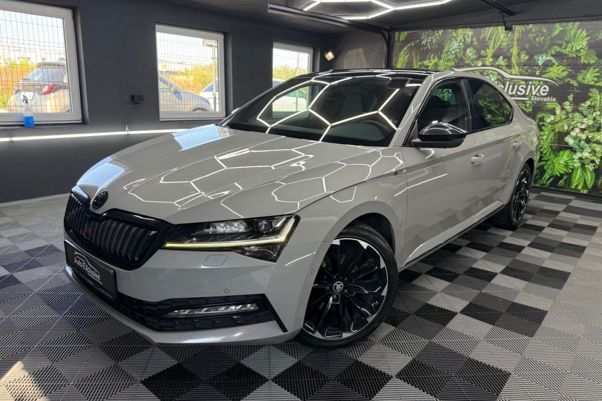 Ponuka vozidiel / Škoda Superb 1.4 TSI PHEV Sportline A/T - video Ponuka vozidiel / Škoda Superb 1.4 TSI PHEV Sportline A/T - video