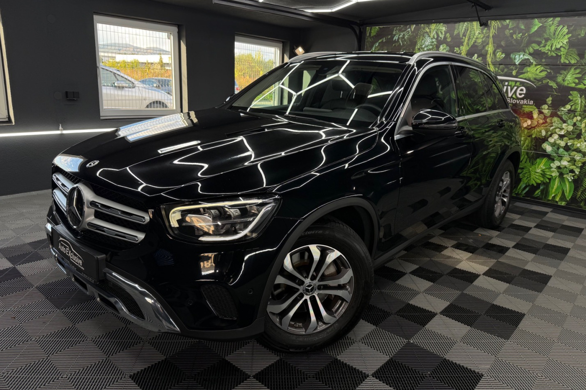Ponuka vozidiel / Mercedes-Benz GLC SUV 200 A/T - video Ponuka vozidiel / Mercedes-Benz GLC SUV 200 A/T - video