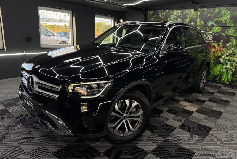 Ponuka vozidiel / Mercedes-Benz GLC SUV 200 A/T - video Ponuka vozidiel / Mercedes-Benz GLC SUV 200 A/T - video