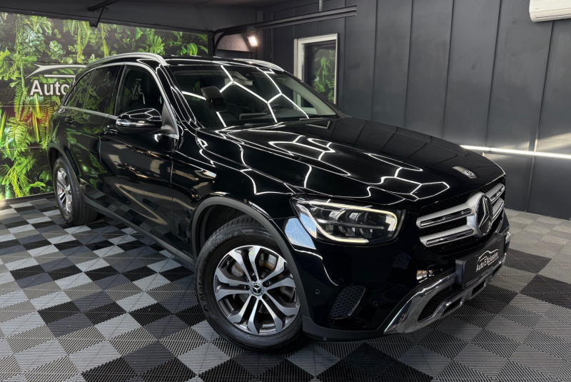Ponuka vozidiel / Mercedes-Benz GLC SUV 200 A/T - video Ponuka vozidiel / Mercedes-Benz GLC SUV 200 A/T - video