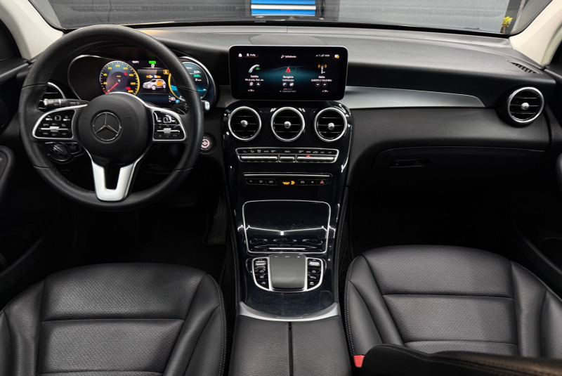 Ponuka vozidiel / Mercedes-Benz GLC SUV 200 A/T - video Ponuka vozidiel / Mercedes-Benz GLC SUV 200 A/T - video