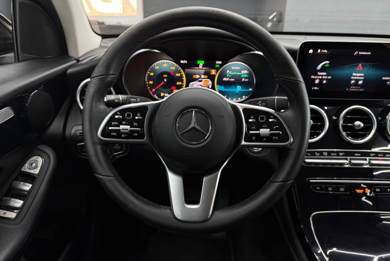 Ponuka vozidiel / Mercedes-Benz GLC SUV 200 A/T - video Ponuka vozidiel / Mercedes-Benz GLC SUV 200 A/T - video