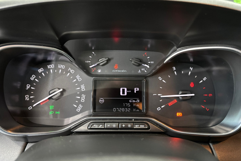 Ponuka vozidiel / Citroën C3 Aircross PureTech 110 S S Shine A/T - video Ponuka vozidiel / Citroën C3 Aircross PureTech 110 S S Shine A/T - video