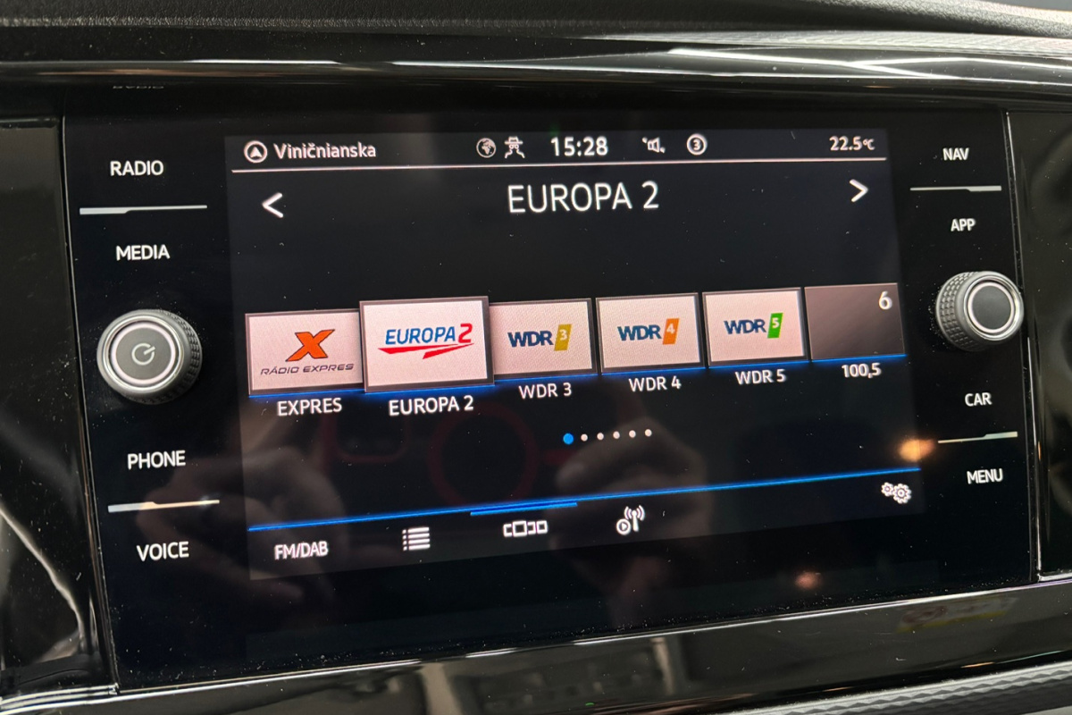 Ponuka vozidiel / Volkswagen California 2.0 TDI 150k BEACH EDITION AUTOMAT - video Ponuka vozidiel / Volkswagen California 2.0 TDI 150k BEACH EDITION AUTOMAT - video