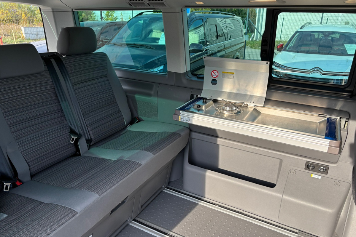 Ponuka vozidiel / Volkswagen California 2.0 TDI 150k BEACH EDITION AUTOMAT - video Ponuka vozidiel / Volkswagen California 2.0 TDI 150k BEACH EDITION AUTOMAT - video