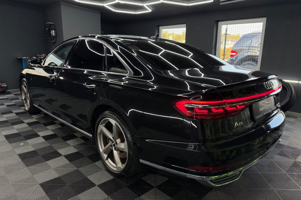 Ponuka vozidiel / Audi A8 55 3.0 TFSI V6 quattro tiptronic - video Ponuka vozidiel / Audi A8 55 3.0 TFSI V6 quattro tiptronic - video