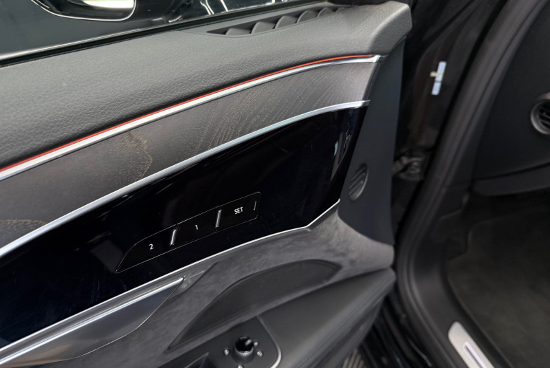 Ponuka vozidiel / Audi A8 55 3.0 TFSI V6 quattro tiptronic - video Ponuka vozidiel / Audi A8 55 3.0 TFSI V6 quattro tiptronic - video