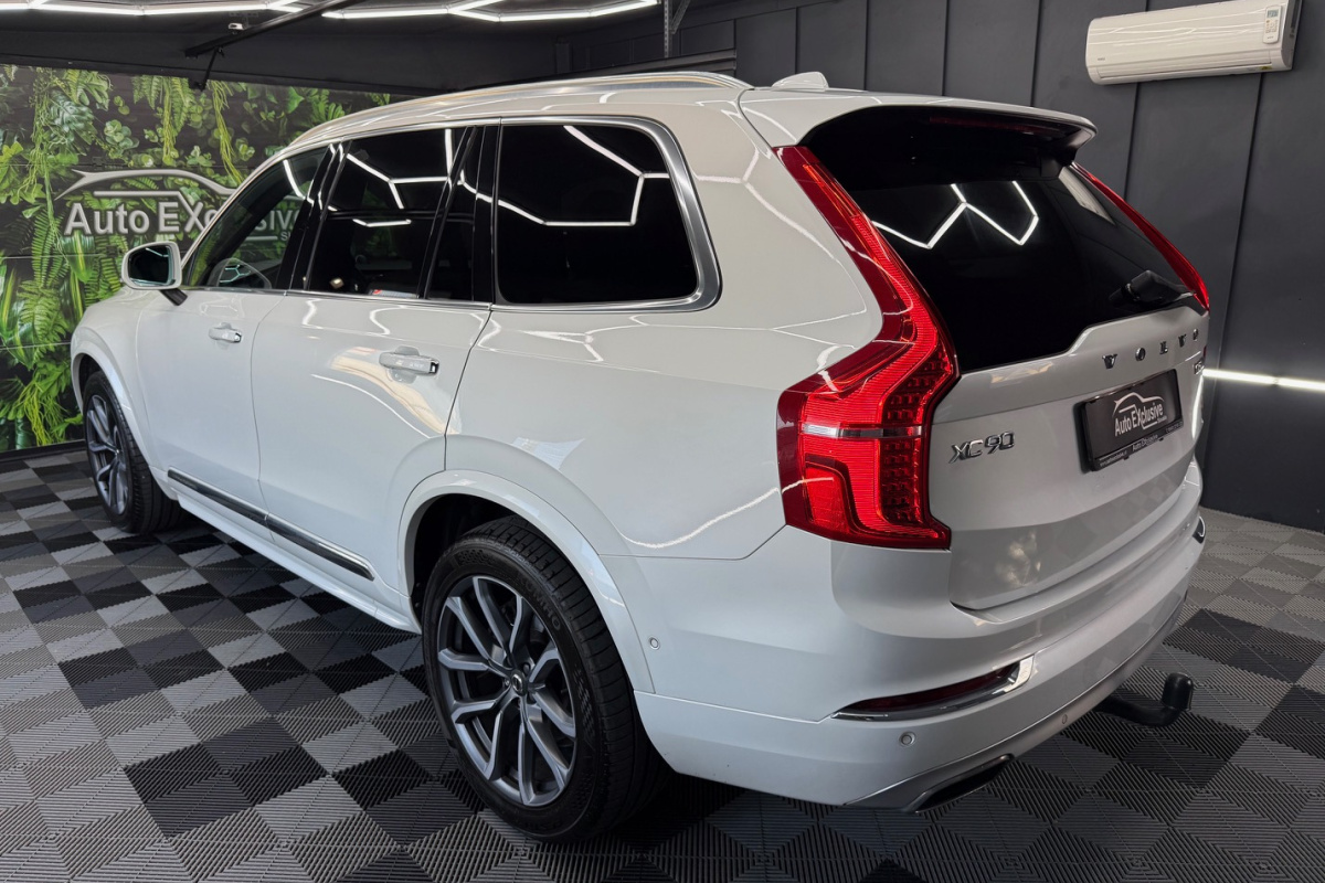 Ponuka vozidiel / Volvo XC90 D5 235k Drive-E Inscription AWD A/T - video Ponuka vozidiel / Volvo XC90 D5 235k Drive-E Inscription AWD A/T - video