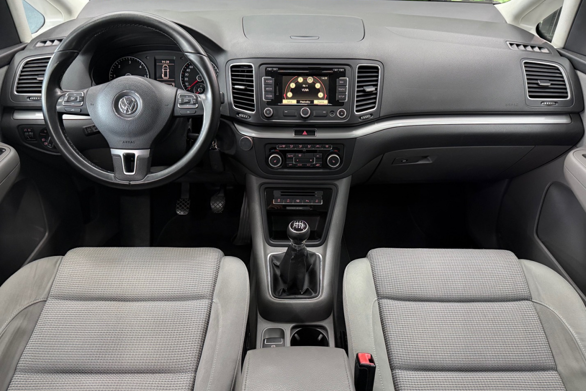 Ponuka vozidiel / Volkswagen Sharan 2.0 TDI BMT Trendline - video Ponuka vozidiel / Volkswagen Sharan 2.0 TDI BMT Trendline - video