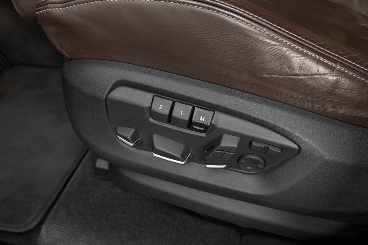 Ponuka vozidiel / BMW X5 xDrive30d A/T - video Ponuka vozidiel / BMW X5 xDrive30d A/T - video