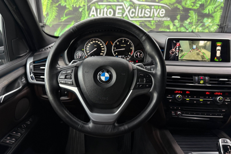 Ponuka vozidiel / BMW X5 xDrive30d A/T - video Ponuka vozidiel / BMW X5 xDrive30d A/T - video