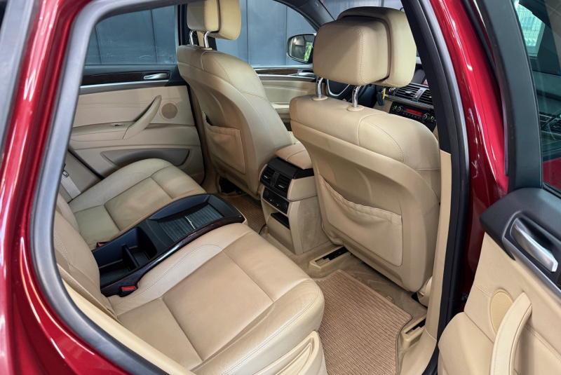 Ponuka vozidiel / BMW X6 xDrive 30d 245k - video Ponuka vozidiel / BMW X6 xDrive 30d 245k - video