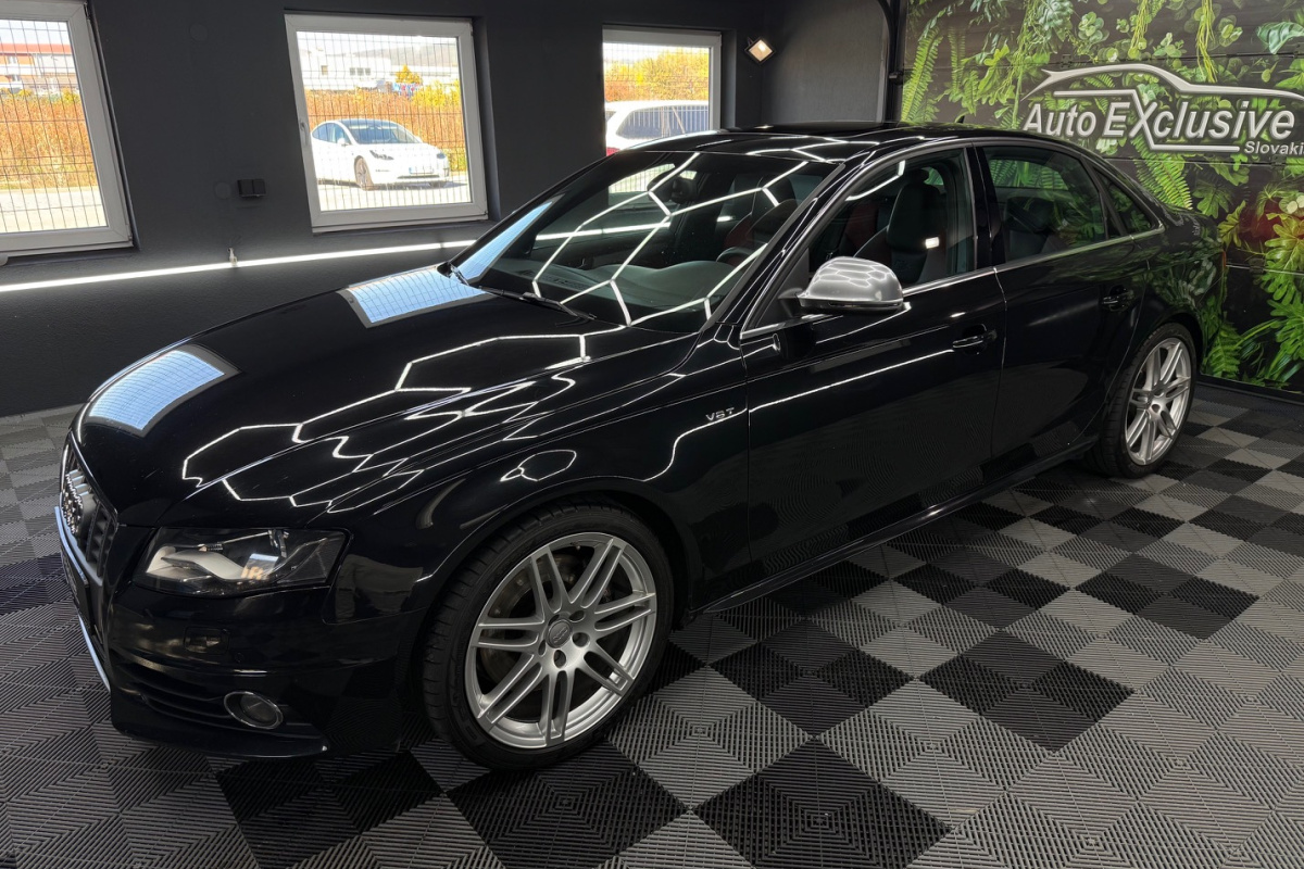 Ponuka vozidiel / Audi S4 3.0T FSI V6 quattro S-tronic - video Ponuka vozidiel / Audi S4 3.0T FSI V6 quattro S-tronic - video
