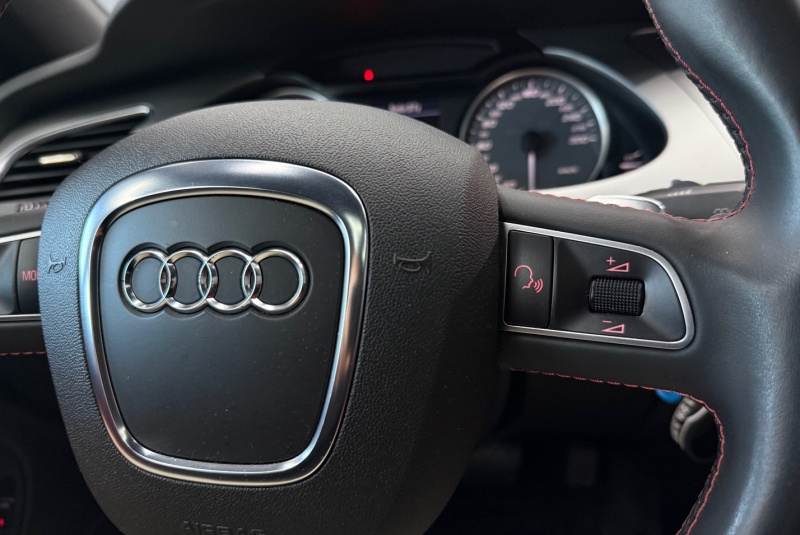 Ponuka vozidiel / Audi S4 3.0T FSI V6 quattro S-tronic - video Ponuka vozidiel / Audi S4 3.0T FSI V6 quattro S-tronic - video