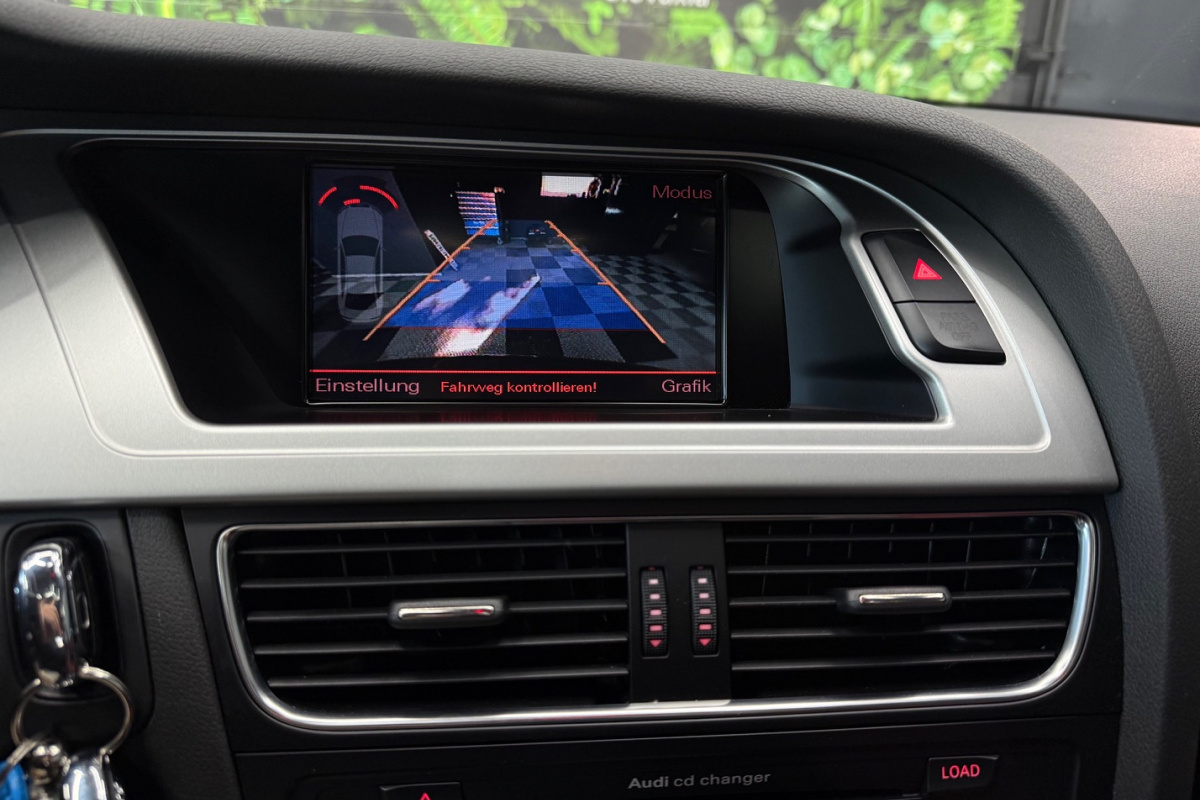 Ponuka vozidiel / Audi S4 3.0T FSI V6 quattro S-tronic - video Ponuka vozidiel / Audi S4 3.0T FSI V6 quattro S-tronic - video