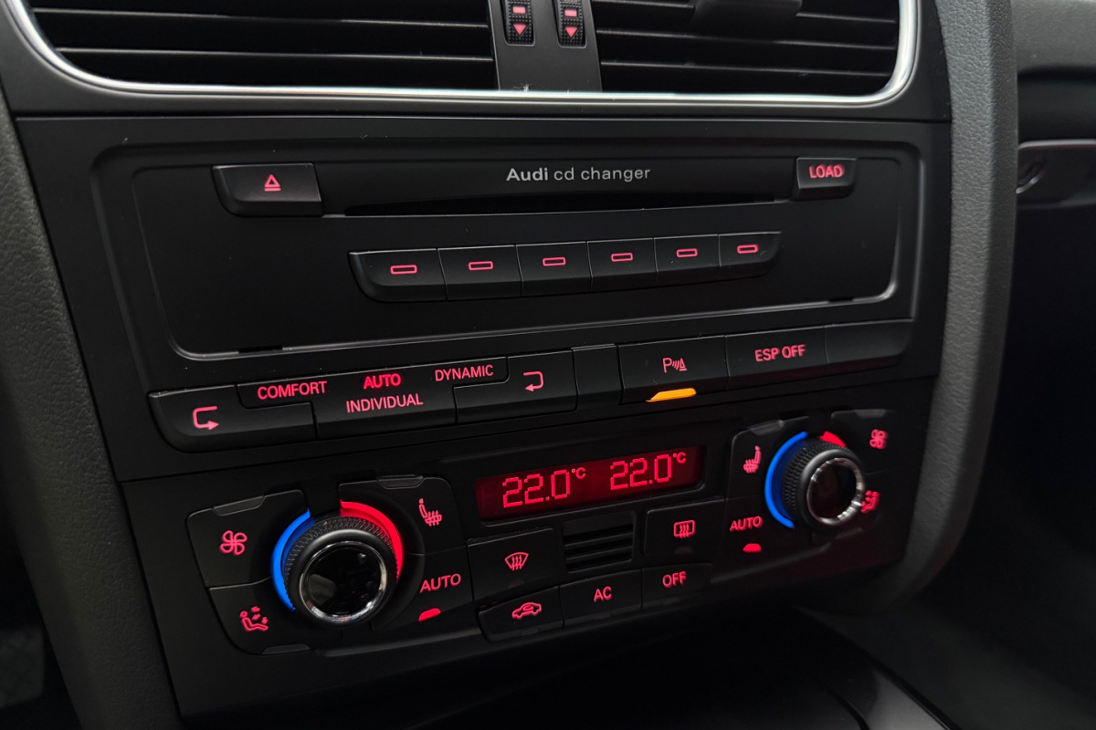 Ponuka vozidiel / Audi S4 3.0T FSI V6 quattro S-tronic - video Ponuka vozidiel / Audi S4 3.0T FSI V6 quattro S-tronic - video