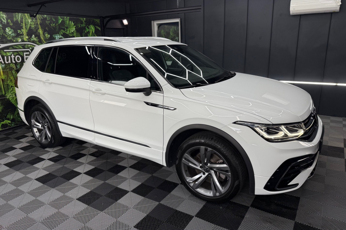 Ponuka vozidiel / Volkswagen Tiguan Allspace 2.0 TSI OPF 4Motion R-Line DSG - video Ponuka vozidiel / Volkswagen Tiguan Allspace 2.0 TSI OPF 4Motion R-Line DSG - video