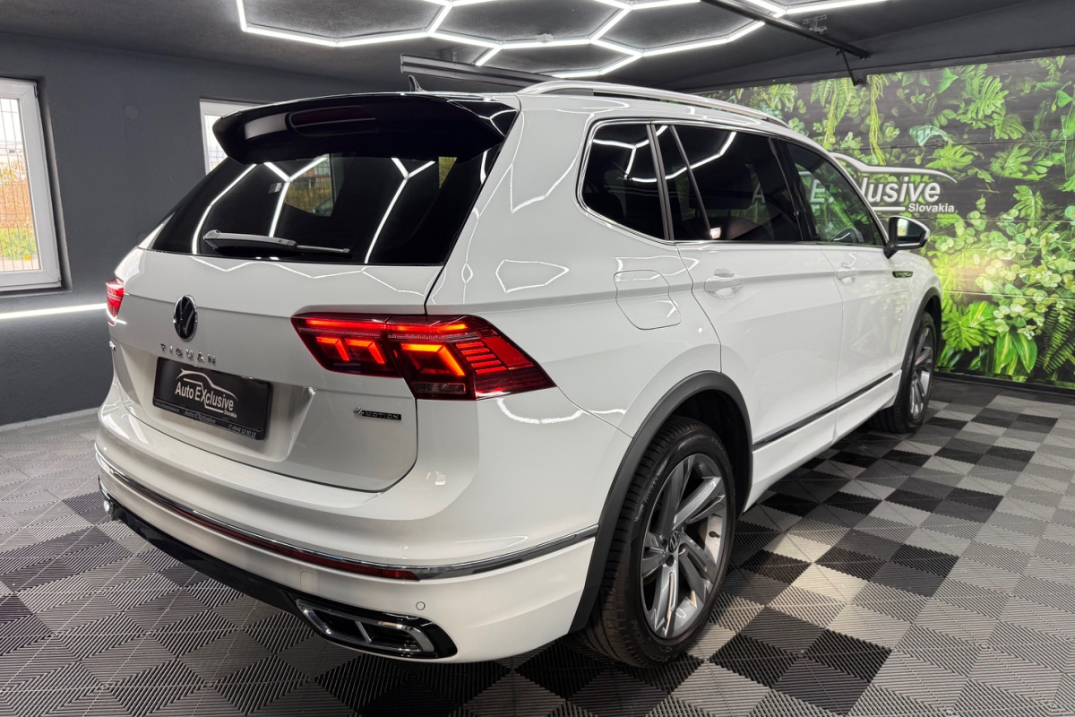 Ponuka vozidiel / Volkswagen Tiguan Allspace 2.0 TSI OPF 4Motion R-Line DSG - video Ponuka vozidiel / Volkswagen Tiguan Allspace 2.0 TSI OPF 4Motion R-Line DSG - video