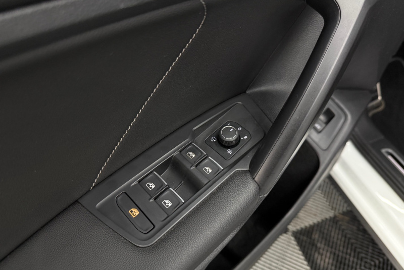 Ponuka vozidiel / Volkswagen Tiguan Allspace 2.0 TSI OPF 4Motion R-Line DSG - video Ponuka vozidiel / Volkswagen Tiguan Allspace 2.0 TSI OPF 4Motion R-Line DSG - video