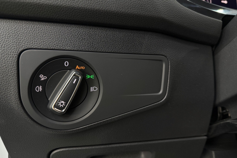 Ponuka vozidiel / Volkswagen Tiguan Allspace 2.0 TSI OPF 4Motion R-Line DSG - video Ponuka vozidiel / Volkswagen Tiguan Allspace 2.0 TSI OPF 4Motion R-Line DSG - video