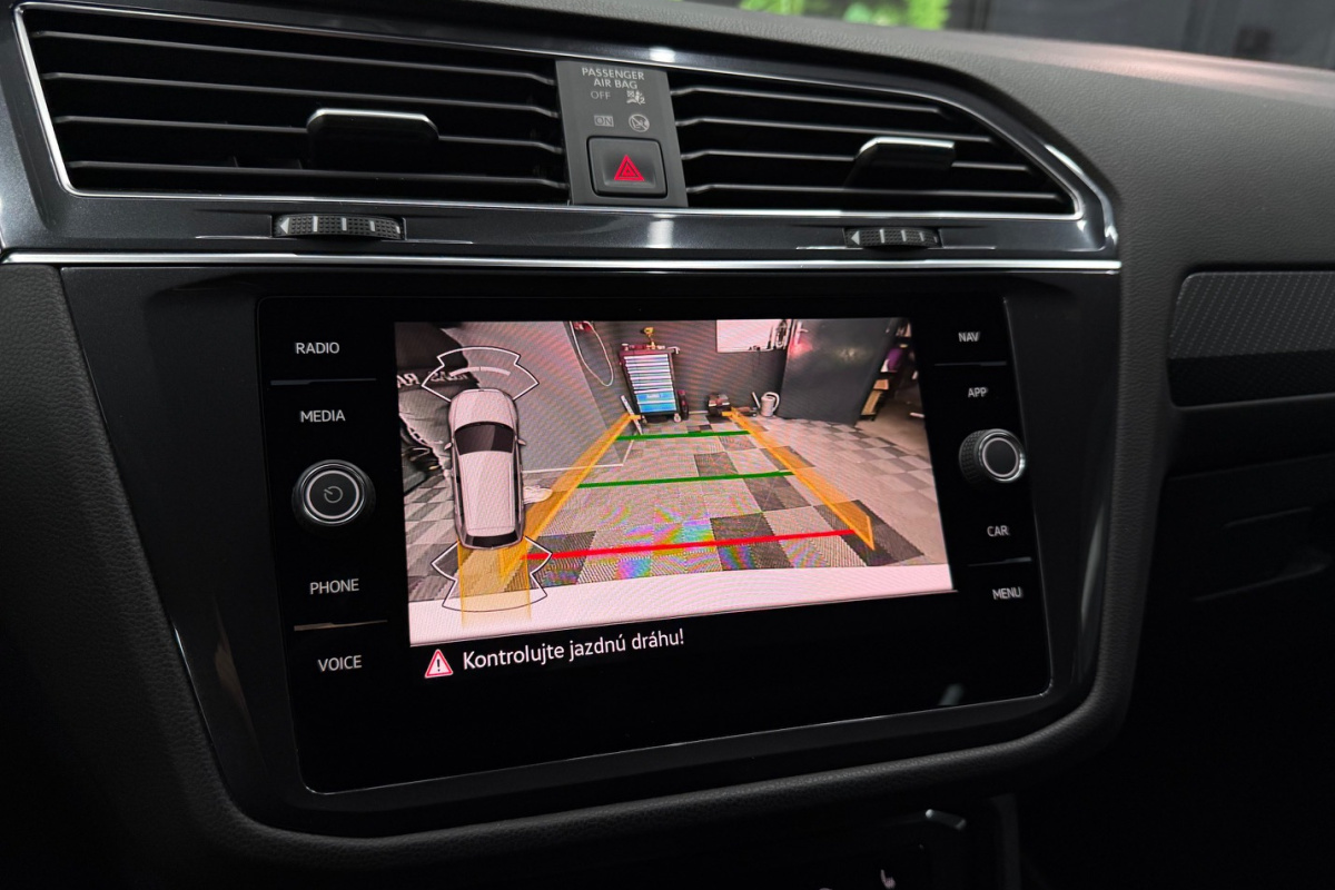 Ponuka vozidiel / Volkswagen Tiguan Allspace 2.0 TSI OPF 4Motion R-Line DSG - video Ponuka vozidiel / Volkswagen Tiguan Allspace 2.0 TSI OPF 4Motion R-Line DSG - video