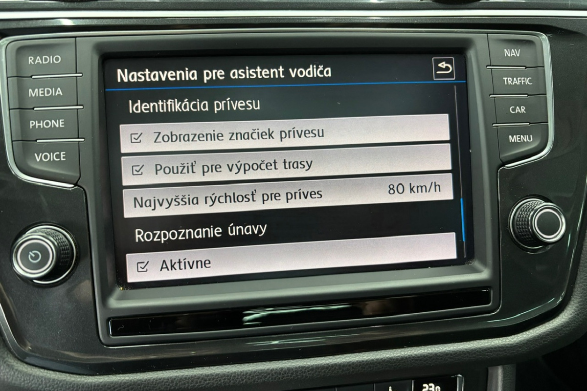Ponuka vozidiel / Volkswagen Tiguan 2.0 TDI SCR BMT 4MOTION Highline DSG EU6 - video Ponuka vozidiel / Volkswagen Tiguan 2.0 TDI SCR BMT 4MOTION Highline DSG EU6 - video