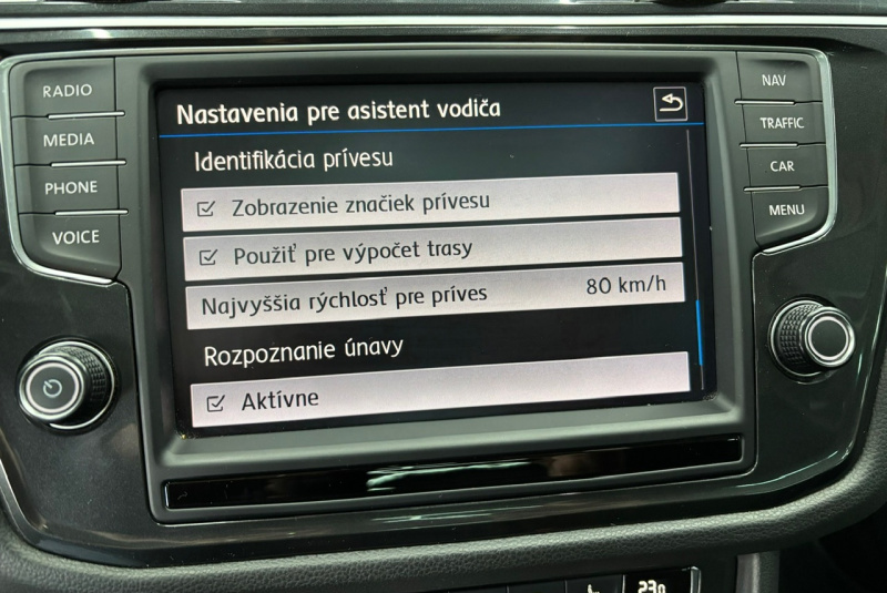 Ponuka vozidiel / Volkswagen Tiguan 2.0 TDI SCR BMT 4MOTION Highline DSG EU6 - video Ponuka vozidiel / Volkswagen Tiguan 2.0 TDI SCR BMT 4MOTION Highline DSG EU6 - video