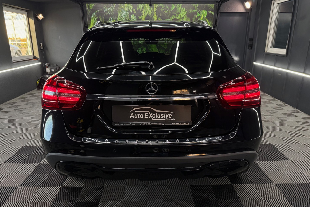 Ponuka vozidiel / Mercedes-Benz GLA 180 A/T - video Ponuka vozidiel / Mercedes-Benz GLA 180 A/T - video