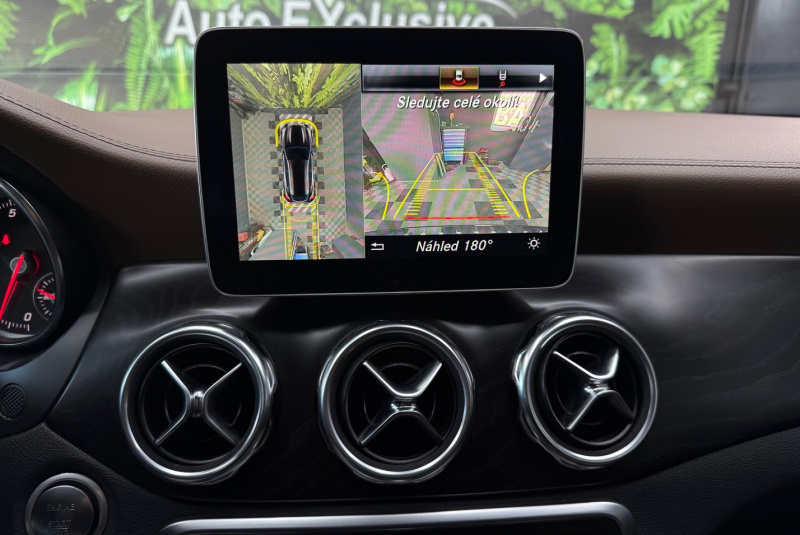 Ponuka vozidiel / Mercedes-Benz GLA 180 A/T - video Ponuka vozidiel / Mercedes-Benz GLA 180 A/T - video