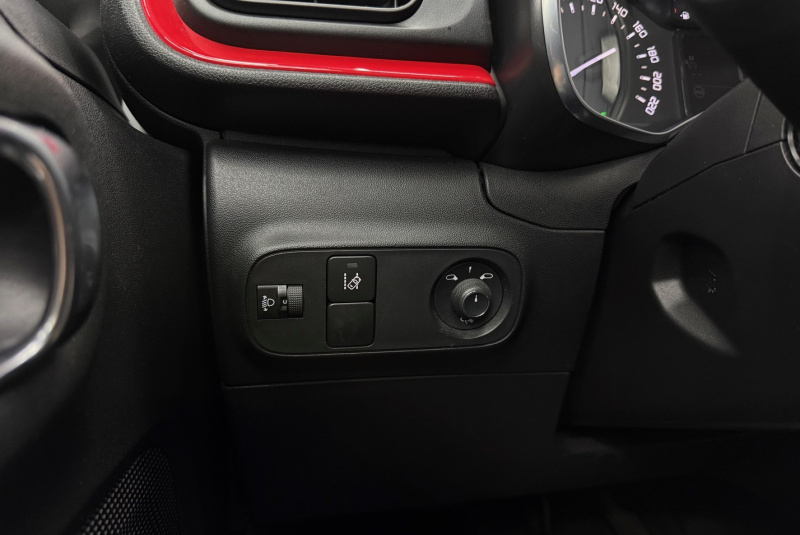 Ponuka vozidiel / Citroën C3 PureTech 110 S S Feel A/T - video Ponuka vozidiel / Citroën C3 PureTech 110 S S Feel A/T - video